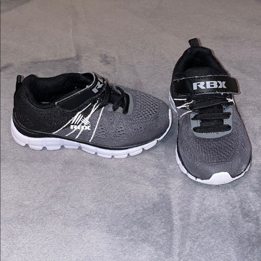 Toddler sneakers